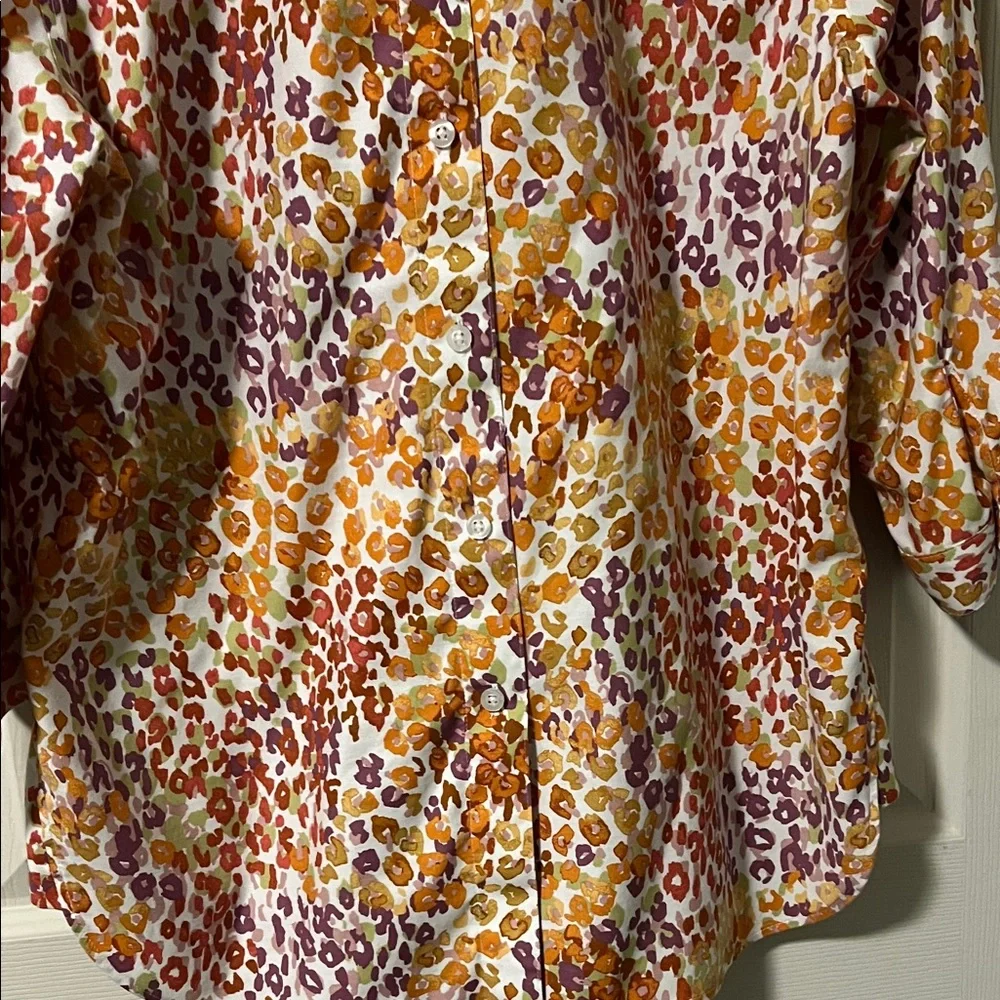 Women's Chico’s size 1 Multicolor Leopard Print Top 3/4 sleeve - Picture 4 of 6